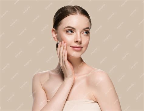 Premium Photo Skin Care Woman With Hands Portrait Skin Closeup