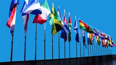 Banco Mundial revela que la poca participación de América Latina en la economía global la hace