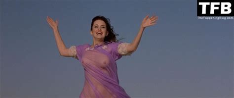 Phyllis Davis Nude 4 Pics TheFappening