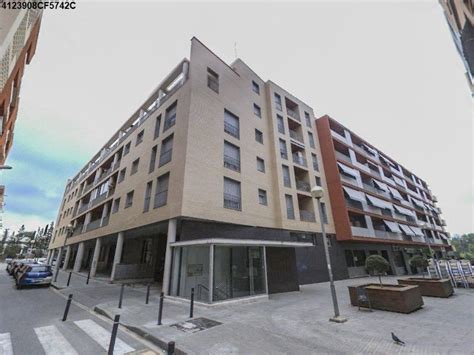 Local O Nave En Venta En Urb C Prat De La Riba Valls Alt Camp