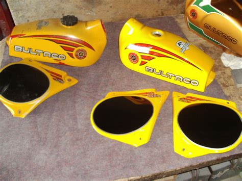 BULTACO PURSANG 125 MK10 MODEL 194 GAS TANK SIDE PANELS NEW BODY KIT