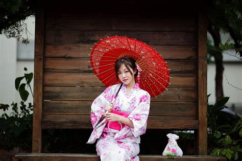 821763 4K 5K Asian Umbrella Kimono Rare Gallery HD Wallpapers