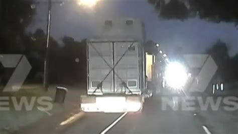 Video Shocking Footage Of Truck Swerving On Adelaide Hills Road The