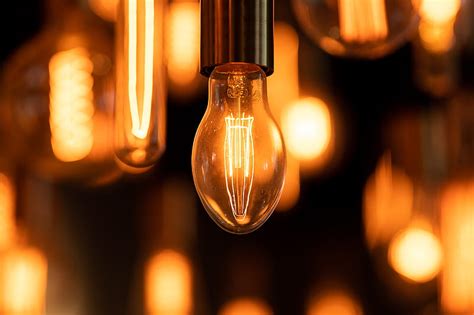 Light Bulb Glow Focus Blur Hd Wallpaper Peakpx