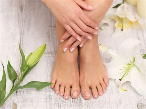 How To Take Feet Pictures Best Poses And Tips For Good Pics Lotion