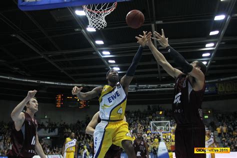 Oldenburg EWE BASKETS Vs ARTLAND DRAGONS Foto By OlDigital Flickr