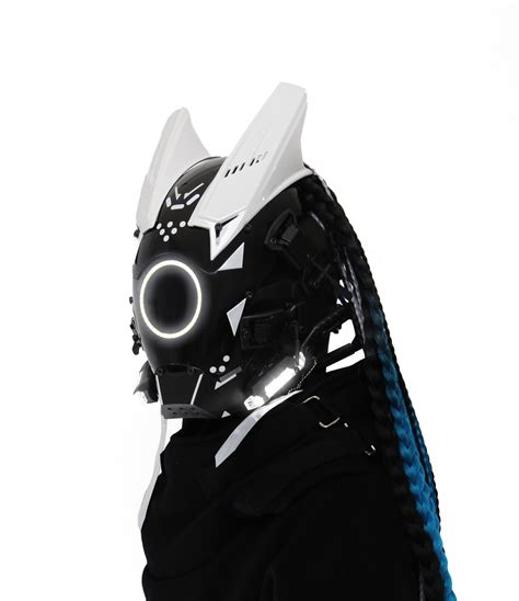 D-Ci White Tech Mask (With Braids) – Niepce