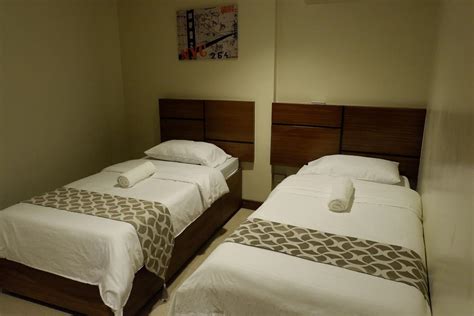 Mannra Hotel In Manila Find Hotel Reviews Rooms And Prices On