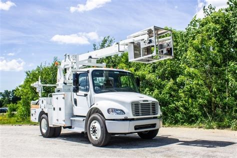 35 Ft Telecom Bucket Truck Rental Custom Truck One Source