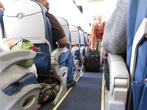 House approves bill that would regulate airline seat sizes – Debra Petti