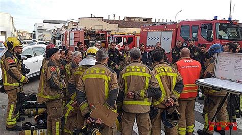 Trece Personas Intoxicadas Por Inhalación De Humo En El Incendio