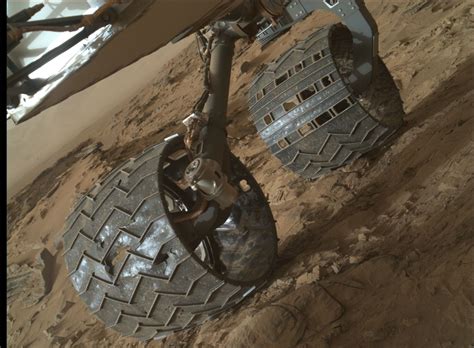 Curiosity Rover: Resting on “Nice Patch” of Mars Geology