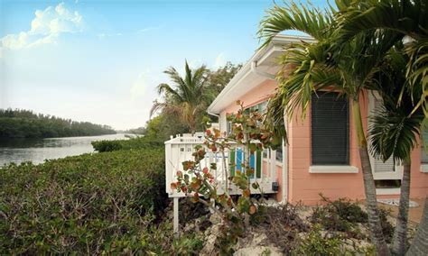 Siesta Key Bungalows in - Siesta Key, FL | Groupon Getaways