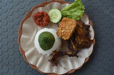 Premium Photo | Ayam bakar indonesian traditional chicken grilled