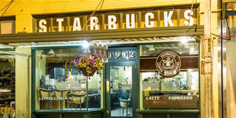 Historia De Starbucks De Café Local A 32 Mil Tiendas En El Mundo