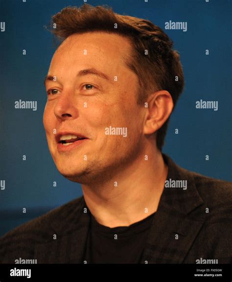 Elon Musk Banque Dimage Et Photos Alamy