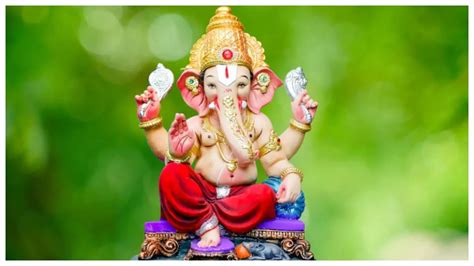 Ganesh Utsav 2023 गणेश जी की मूर्ति दूर कर सकती है घर और ऑफिस के