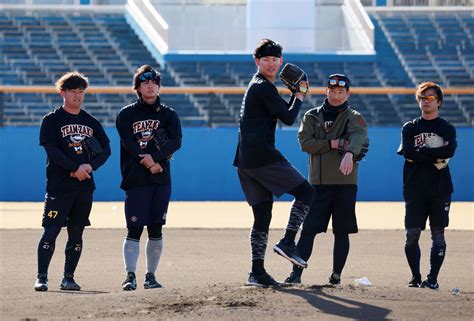 【阪神】岩崎優が地元静岡で2年連続の自主トレ公開「静岡でやることで勇気付けられる」 プロ野球写真ニュース 日刊スポーツ