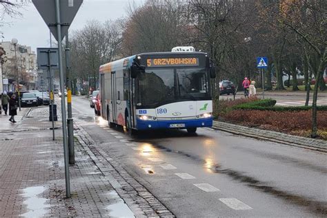 Kurier Pl Koniec Z Biletami Zmiany W Ko Obrzeskiej Komunikacji