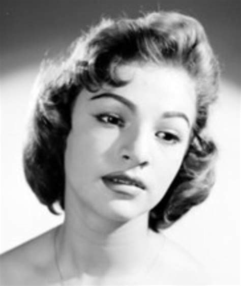 María Eugenia San Martín – Movies, Bio and Lists on MUBI