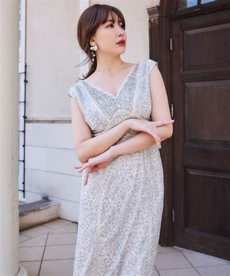 Her Lip To（ハーリップトゥー）の「lace Trimmed Floral Dress（ワンピース）」 Wear