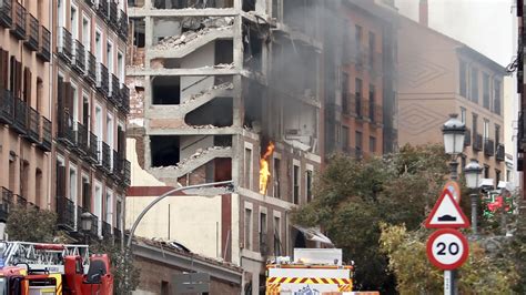 Al Menos Tres Muertos En Una Fuerte Explosión En Un Edificio De Madrid