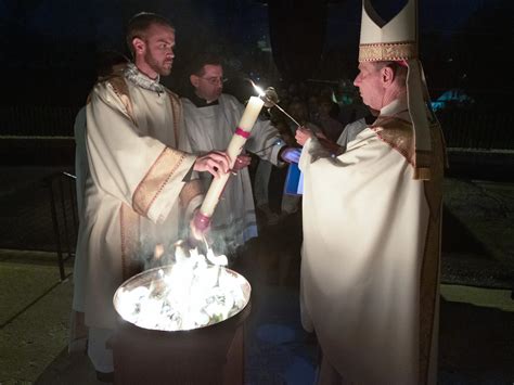 Diocese welcomes new Catholics at Easter Vigil - Arlington Catholic Herald