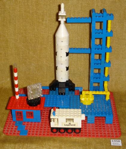 Lego Sets Legoland Space 358 1 Rocket Base 1973 99 Rare Vintage