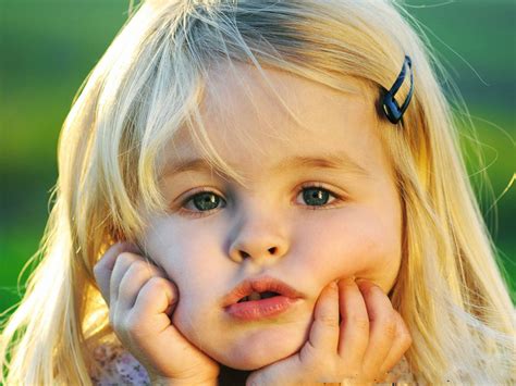 Cute Little Girl, Kid, Small Hand, Blue Eyes wallpaper | girls ... 