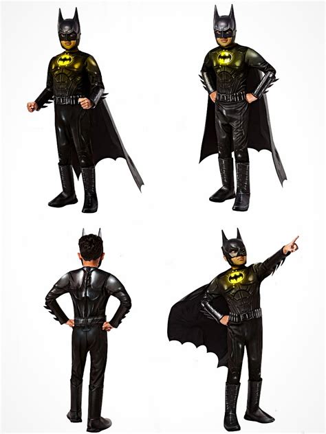 The Flash Merch Zeigt Das Neue Batman Kost M Batman News De