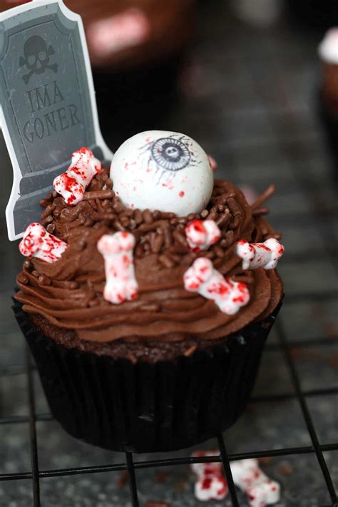 Zombie Cupcakes - My Mini Chefs