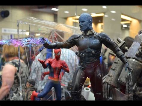 Amazing Spider Man Hot Toys Rhino