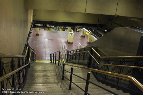 New York Penn Station Tracks Long Island Railroad New Jersey Transit