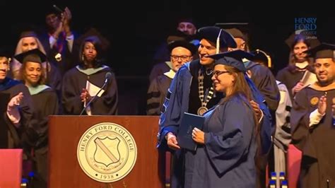 Pregnant Mom Graduates While In Labor