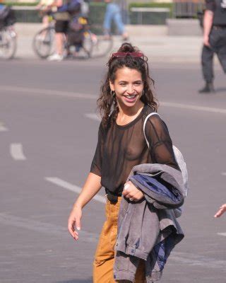 Nude In Public Berlin Preview Porn Pictures Xxx Photos Sex Images Pictoa