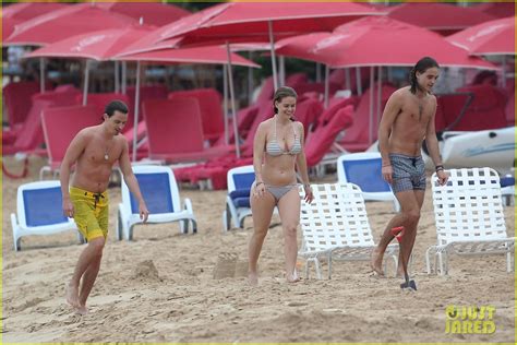 Photo Alice Eve Bares Bikini Body On Christmas In Barbados Photo Just Jared