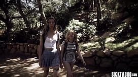 HORNY MILFS THREESOMES COMPILATION XNXX