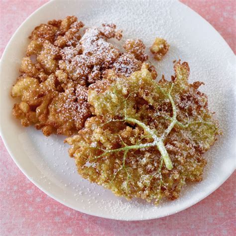 Gebackene Holunderblüten Rezept ESSEN UND TRINKEN