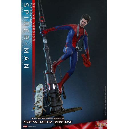 Spider Man Deluxe Hot Toys MMS772 The Amazing Spider Man 1 6 Figure