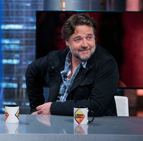 Russell Crowe Irriconoscibile In The Loudest Voice Le Foto Prima E