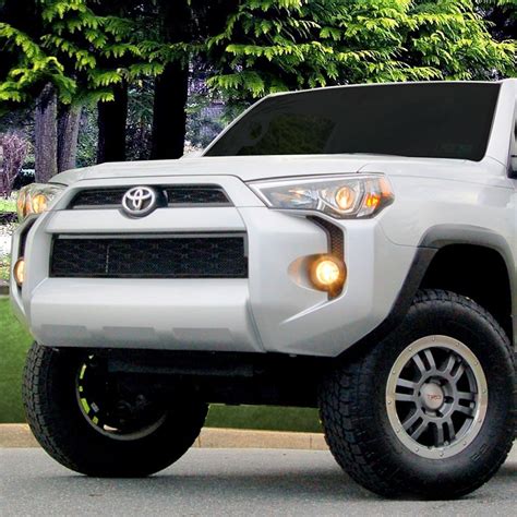 E&G Classics® - Toyota 4Runner 2014-2015 Black Fine Mesh Grille