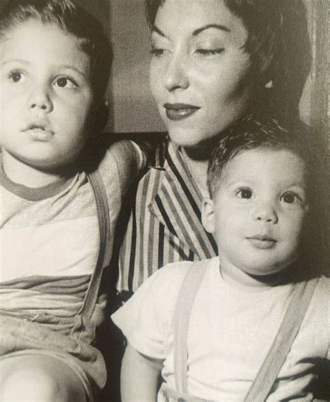 Filhos De Clarice Lispector - clarice com os filhos | Clarice lispector, Clarisse lispector ...