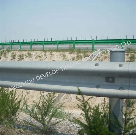 Road Safety Flex Corrugated W Beam Steel Highway Guardrail For Sale