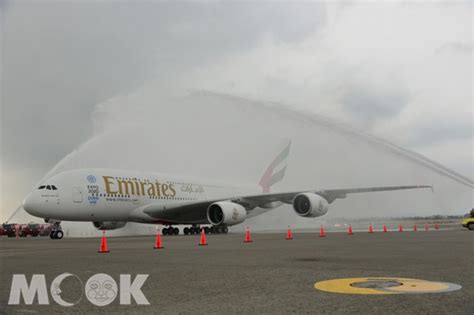 阿聯酋航空a380客機 巨無霸首度登台 景點