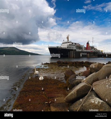 Isle of arran ferry hi-res stock photography and images - Alamy