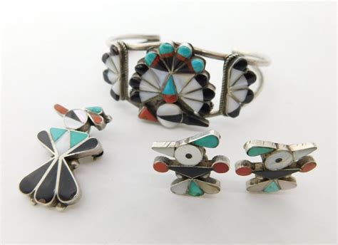 Navajo Jewelry - Jewelry from the Navajo Nation