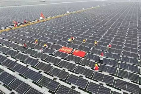 World’s largest floating PV plant goes online in China – pv magazine ...