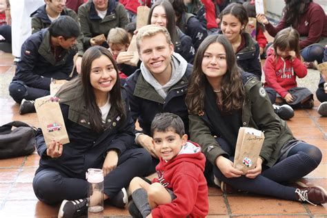 Se Llev A Cabo Un Nuevo Encuentro Entre Padrinos Y Ahijados De Grado