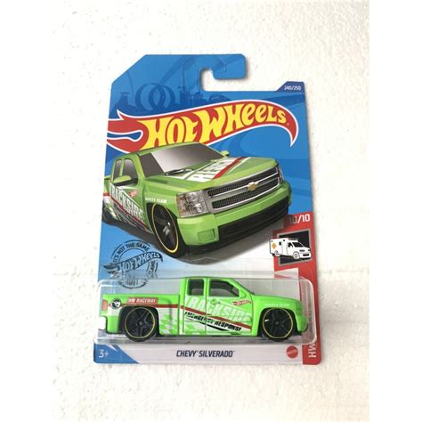 Jual HOT WHEELS HOTWHEELS CHEVY SILVERADO PICKUP DOUBLE CABIN HIJAU LOT P 2020 TREASURE HUNT