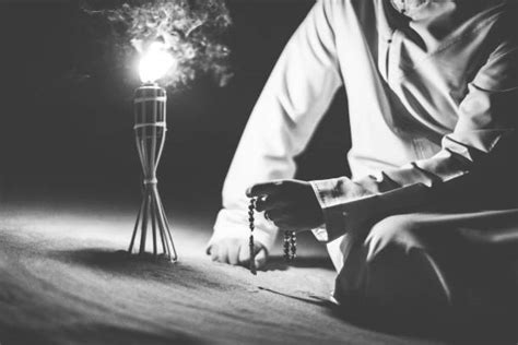 Tasbih Stock Photos, Pictures & Royalty-Free Images - iStock